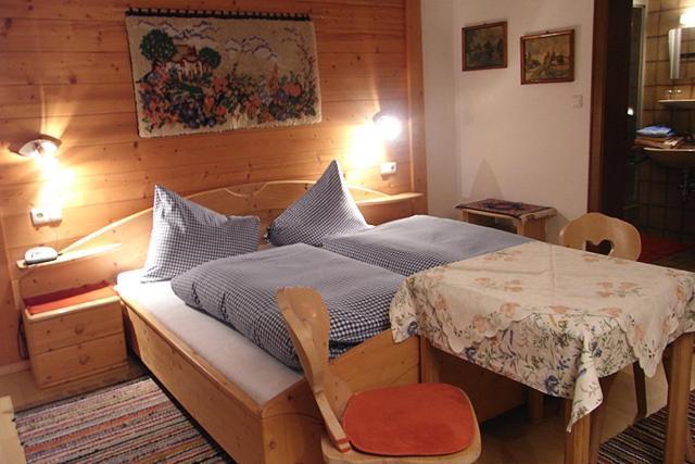 Haus Morgensonne Hotel Pettneu am Arlberg Kamer foto