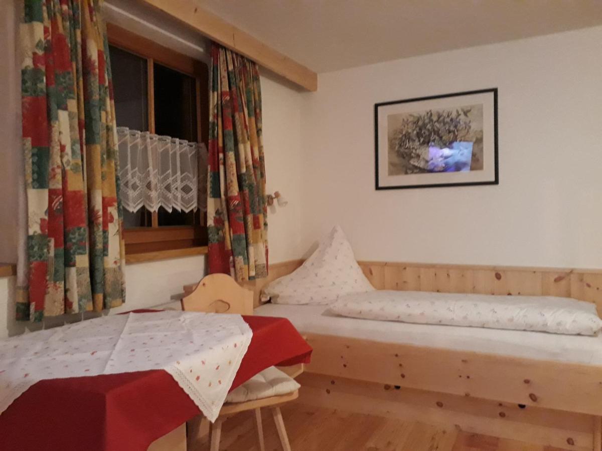 Haus Morgensonne Hotel Pettneu am Arlberg Buitenkant foto