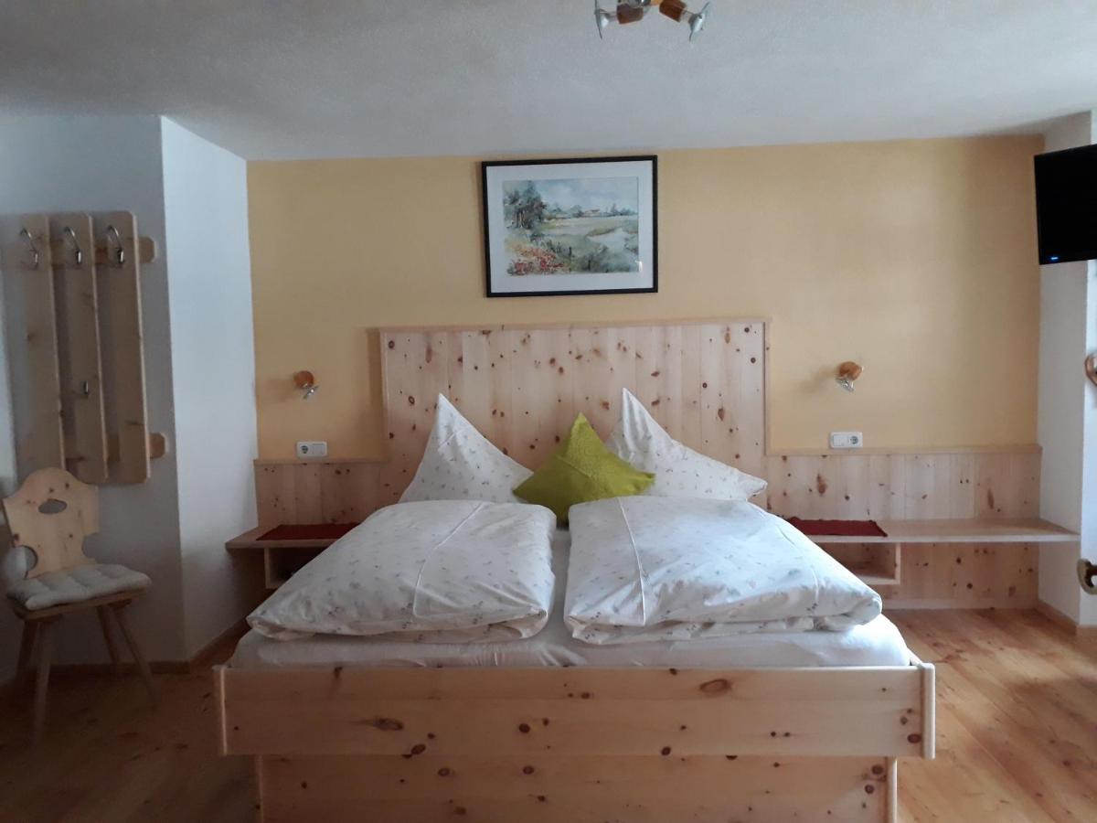 Haus Morgensonne Hotel Pettneu am Arlberg Buitenkant foto
