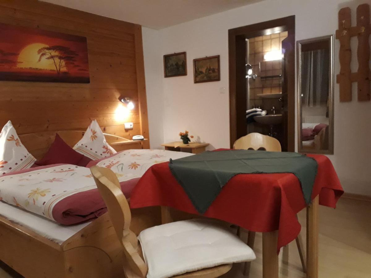 Haus Morgensonne Hotel Pettneu am Arlberg Buitenkant foto